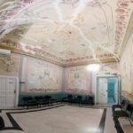 Sala d'attesa primo piano